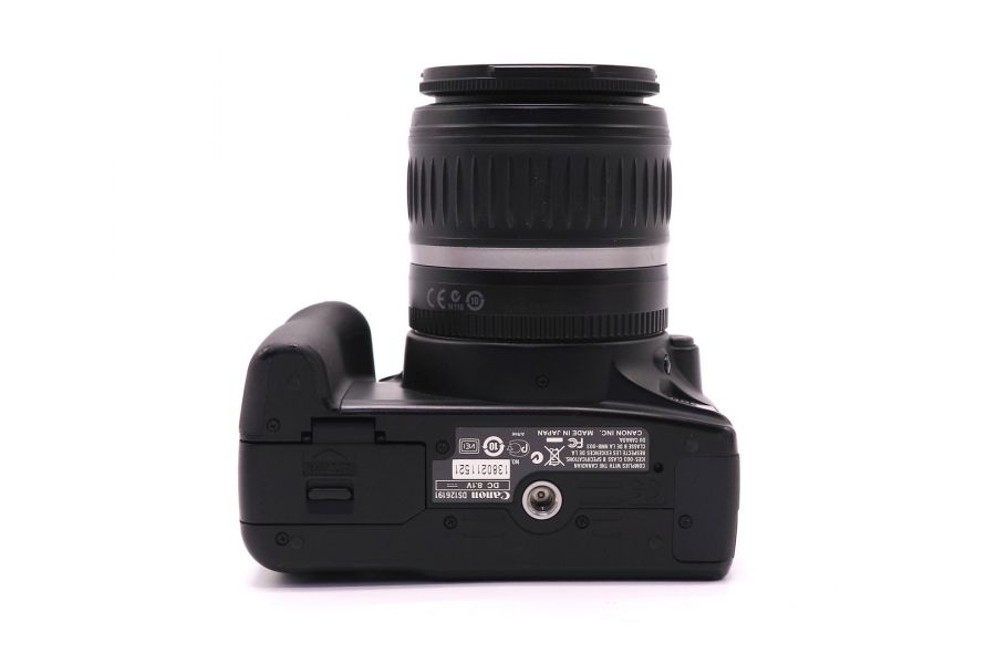 Canon EOS 1000D kit (пробег 19560 кадров)