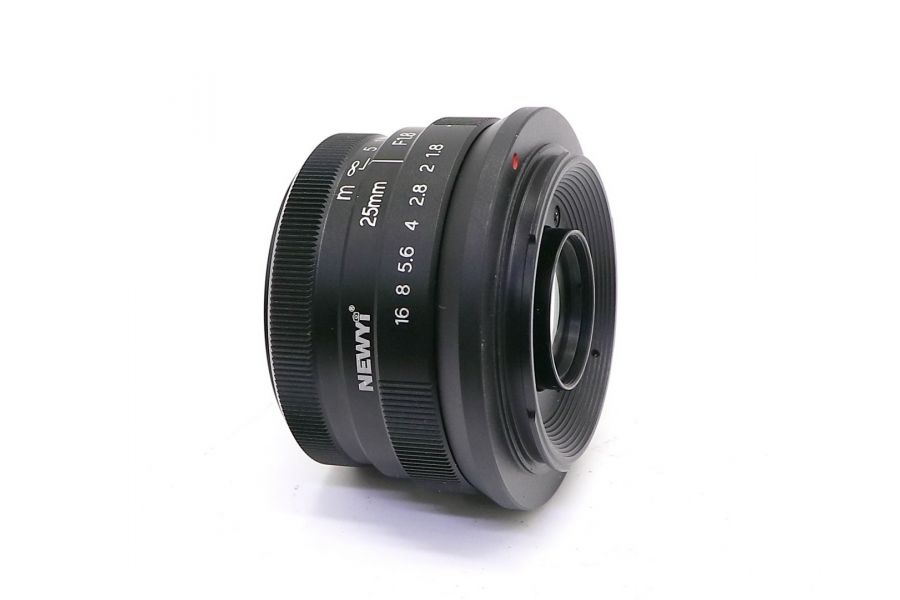 Объектив Newyi 25mm F1.8 II для Fujifilm FX Черный