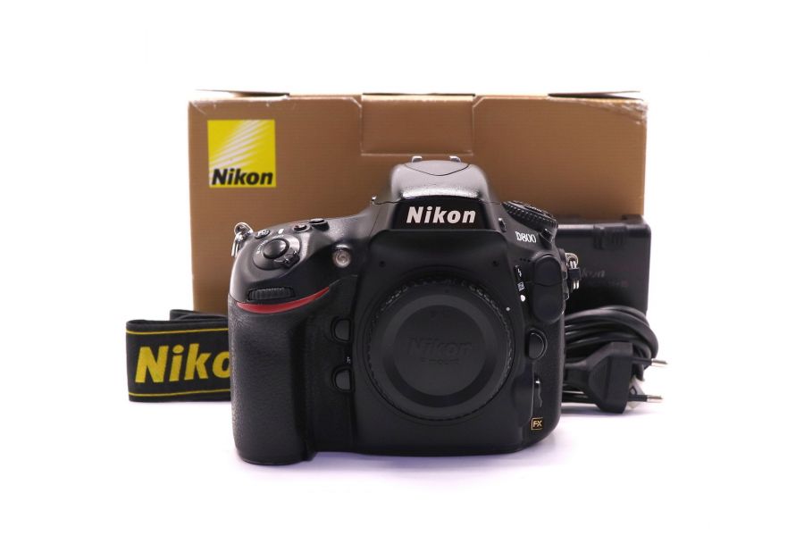 Nikon D800 body в упаковке (пробег 121470 кадров)