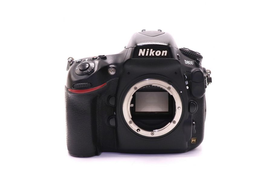 Nikon D800 body в упаковке (пробег 121470 кадров)
