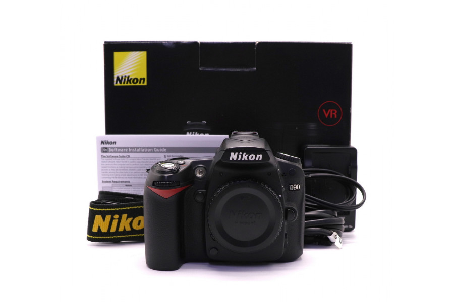 Nikon D90 body в упаковке (пробег 6095 кадров)
