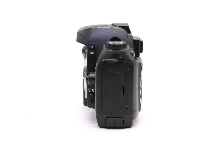 Камера Nikon D70 body (пробег 22615 кадров)