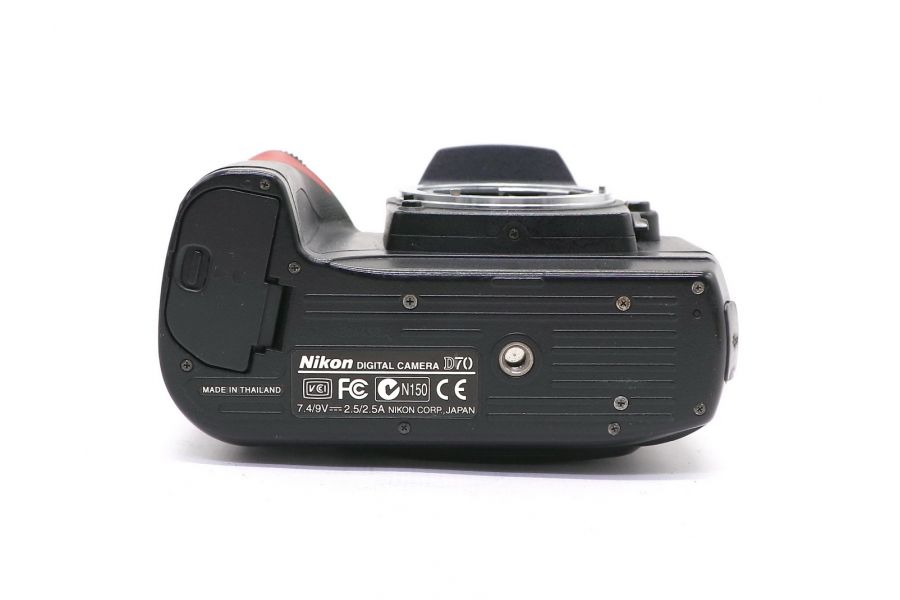 Камера Nikon D70 body (пробег 22615 кадров)
