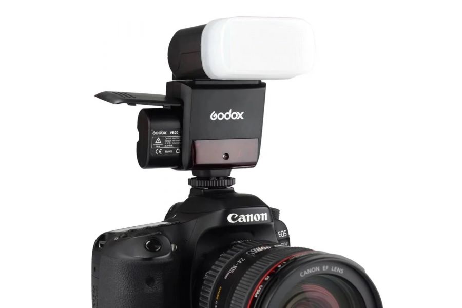 Фотовспышка аккумуляторная Godox V350C для Canon