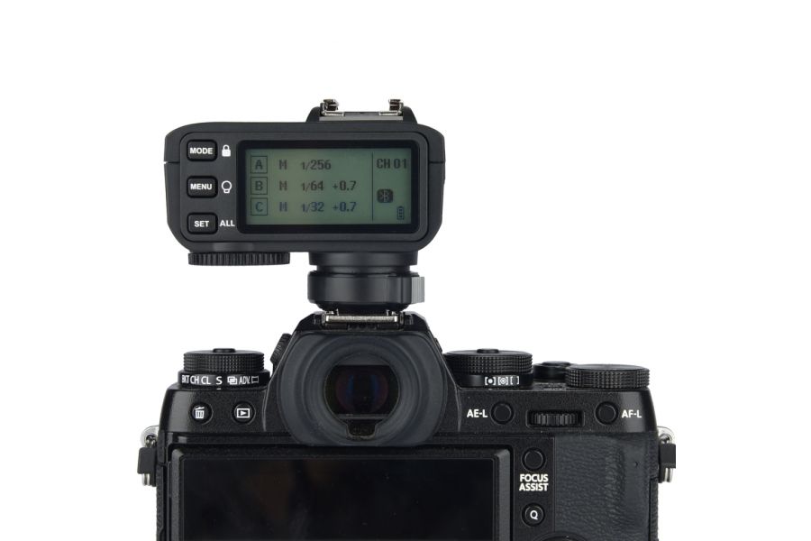 Радиосинхронизатор Godox X2T-F для Fujifilm