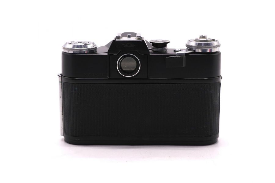 Фотокамера зеркальная Зенит Е body черная