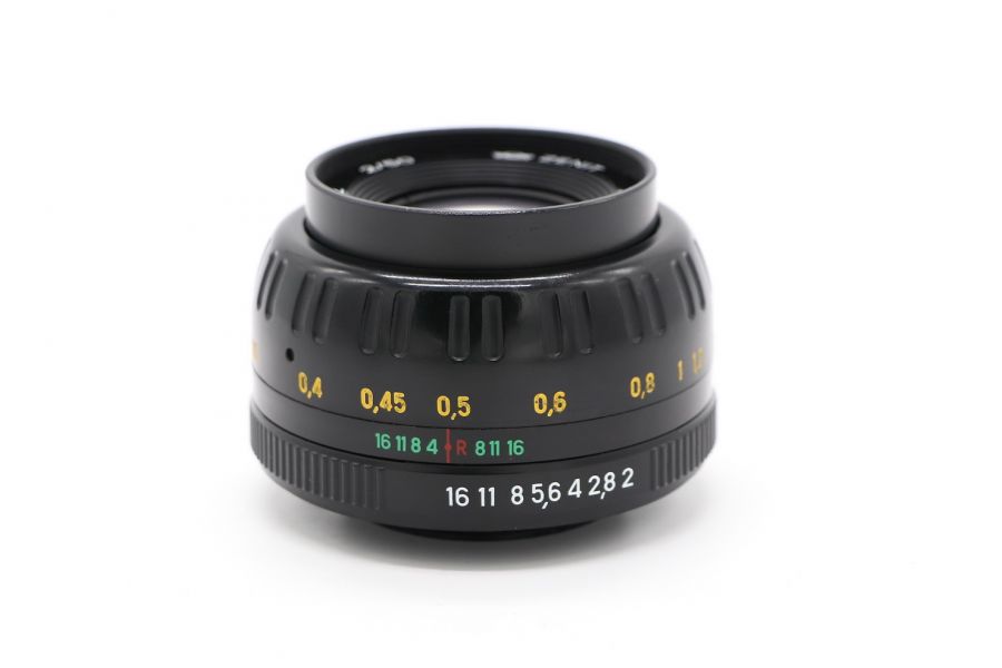 Светосильный объектив Зенитар-М2s МС 2/50 М42