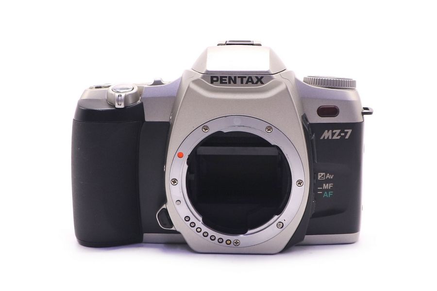 Камера пленочная зеркальная Pentax MZ-7 body