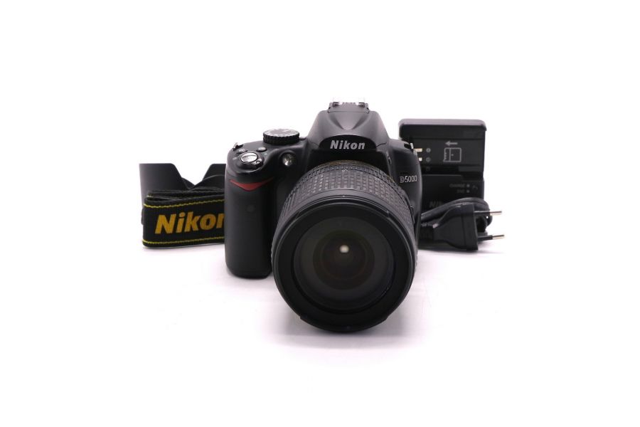 Фотоаппарат Nikon D5000 kit (пробег 18000 кадров)