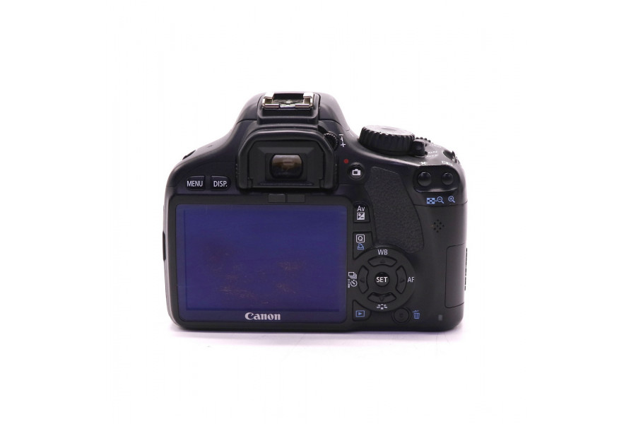 Canon EOS 550D kit (пробег 18065 кадров)