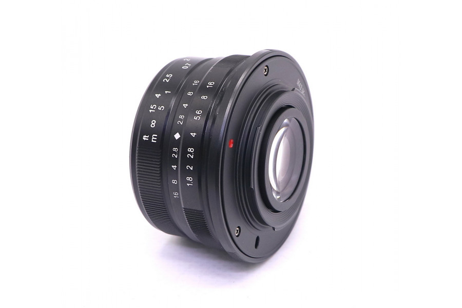 7Artisans 25mm F1.8 Micro 4/3 в упаковке