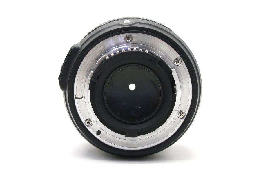 Стандартный лбъектив Nikon 50mm f/1.8G AF-S Nikkor