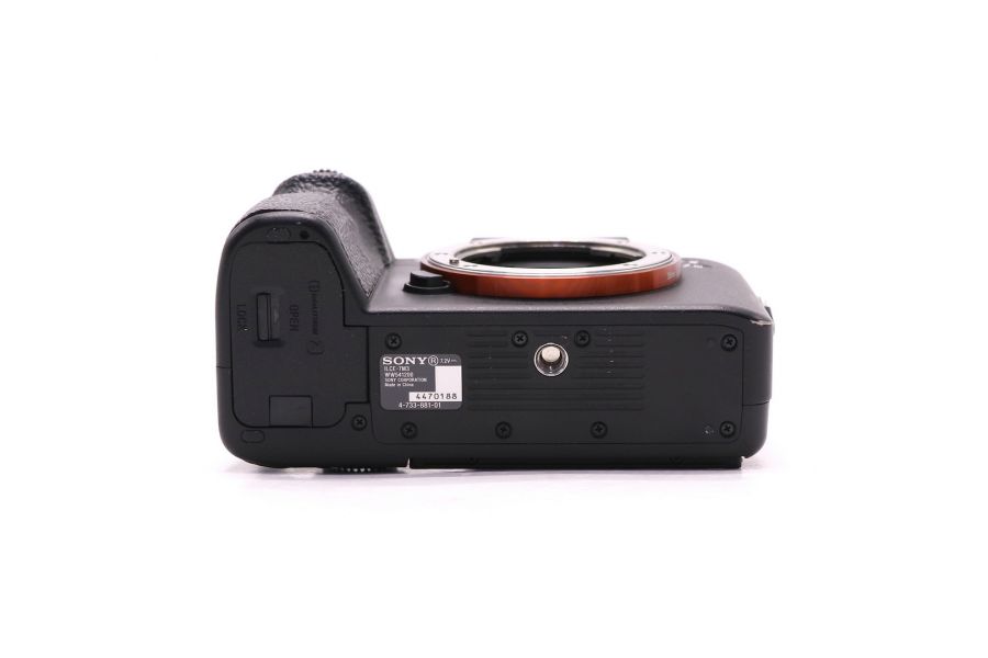 Sony A7III ILCE-7M3 body (пробег 19095 кадров)
