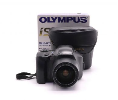 Зеркальная фотокамера Olympus IS-100 в упаковке