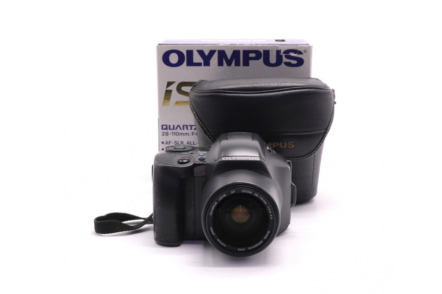Зеркальная фотокамера Olympus IS-100 в упаковке
