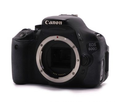 Canon EOS 600D body (пробег 72000 кадров)