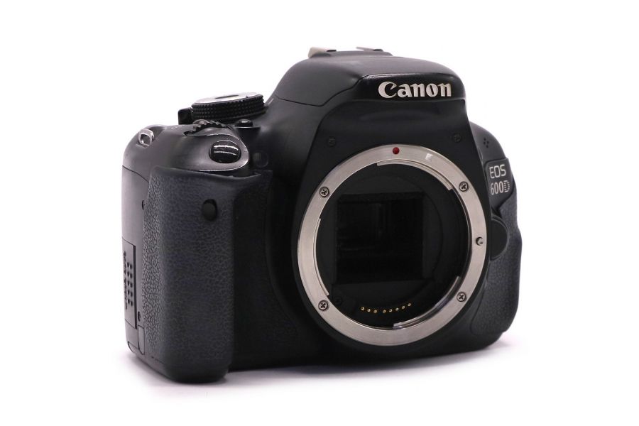 Canon EOS 600D body (пробег 72000 кадров)