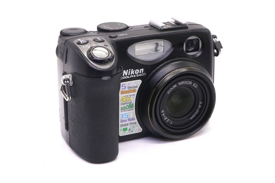 Компактный фотоаппарат Nikon Сoolpix E5400 (Korea)
