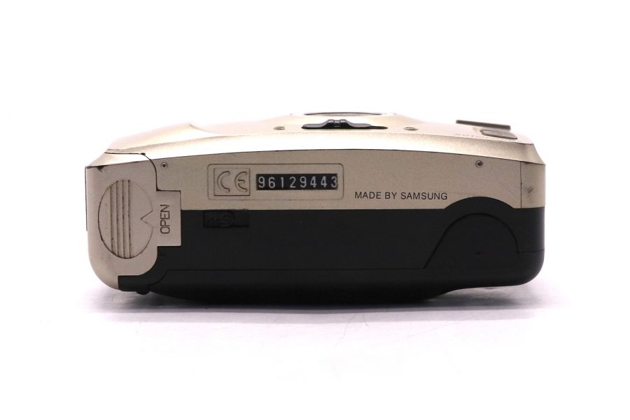 Компактный плёночный фотоаппарат Samsung Fino 30S