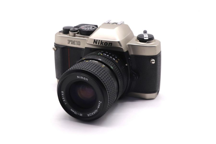 Однообъективный фотоаппарат Nikon FM10 kit