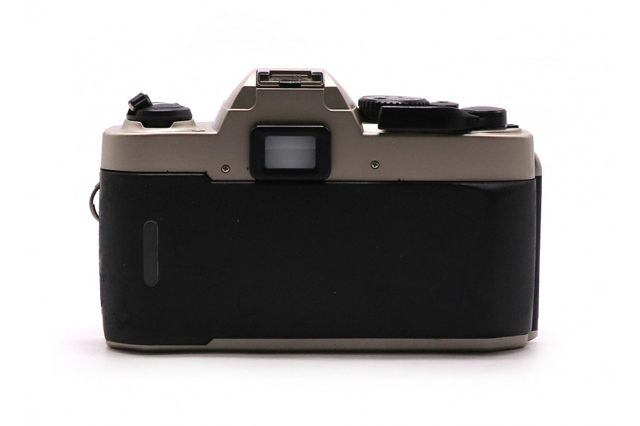 Однообъективный фотоаппарат Nikon FM10 kit