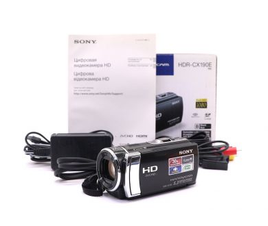 Видеокамера цифровая Sony HDR-CX190E в упаковке