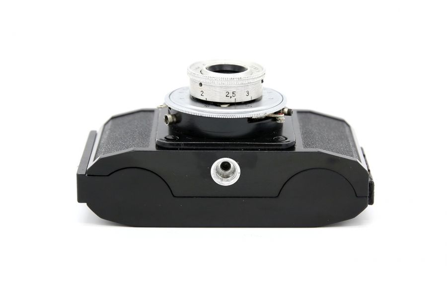 Смена 2 советский малоформатный фотоаппарат (СССР)
