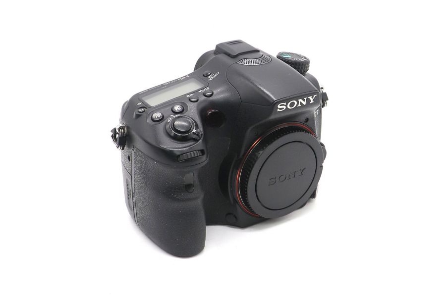 Sony A77 body в упаковке (пробег 34900 кадров)