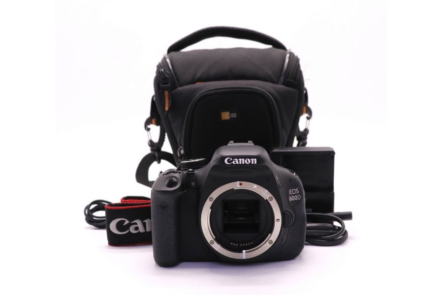 Canon EOS 600D body (пробег 11165 кадров)