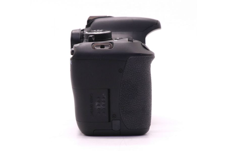 Canon EOS 600D body (пробег 11165 кадров)