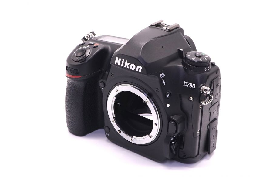 Nikon D780 body в упаковке (пробег 368710 кадров)