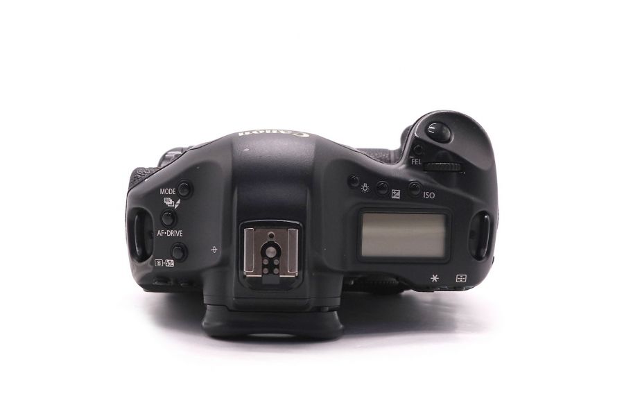 Зеркальный фотоаппарат Canon EOS 1Ds Mark III body