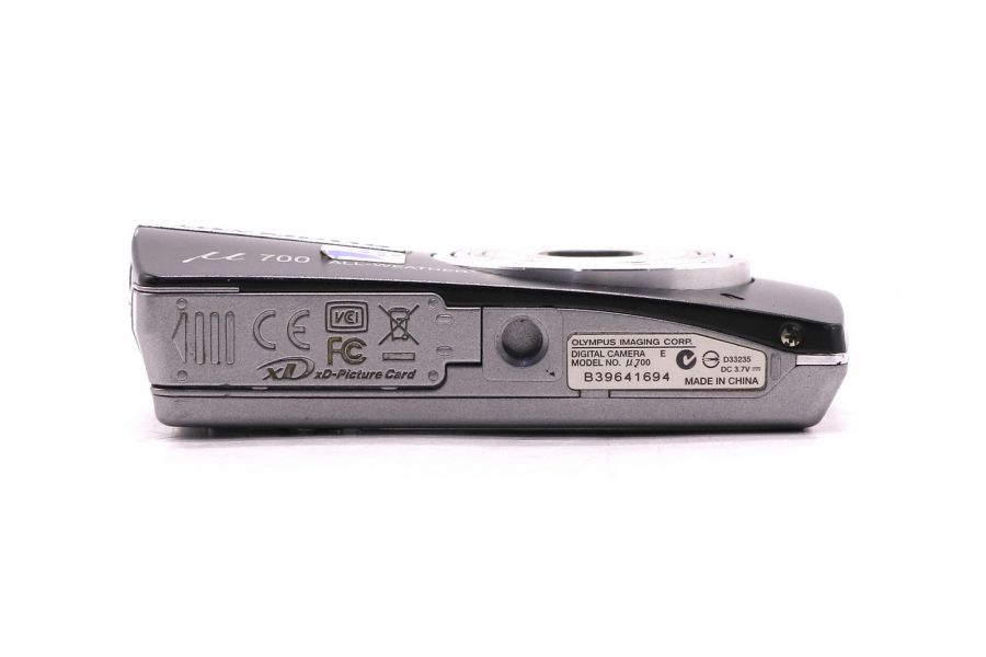Фотоаппарат компактный цифровой Olympus Mju 700