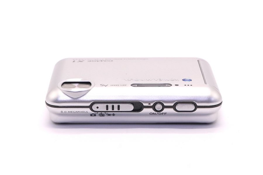 Цифровой фотоаппарат Konica Minolta Dimage X1