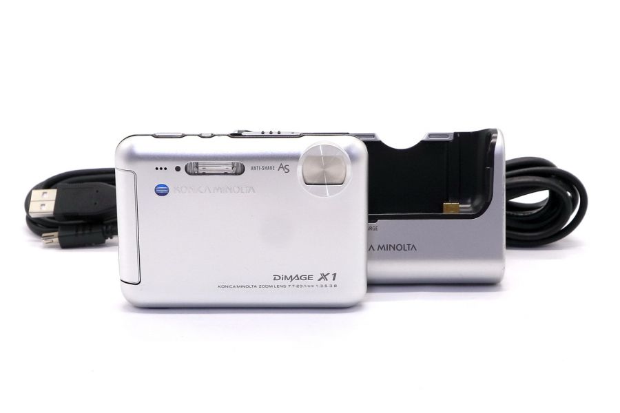 Цифровой фотоаппарат Konica Minolta Dimage X1