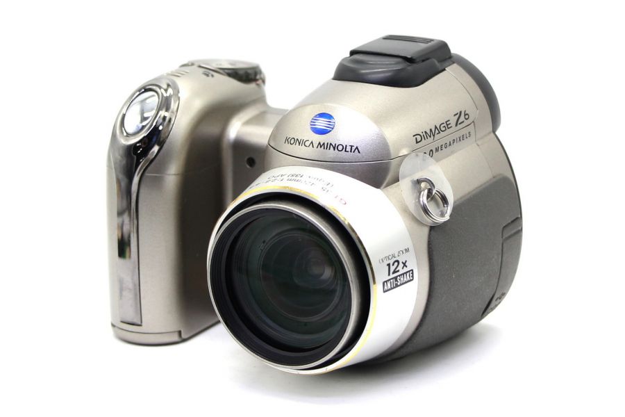 Konica Minolta DIMAGE Z6 серебристая
