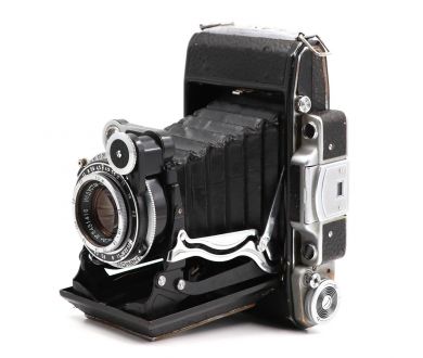 Советская клапп-фотокамера Москва 5 (КМЗ)