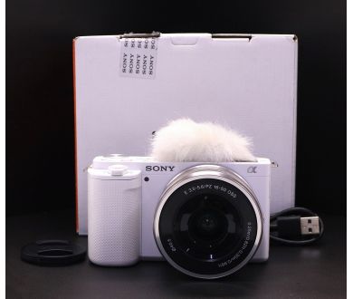 Камера Sony ZV-E10 kit в упаковке (пробег 835 кадров)