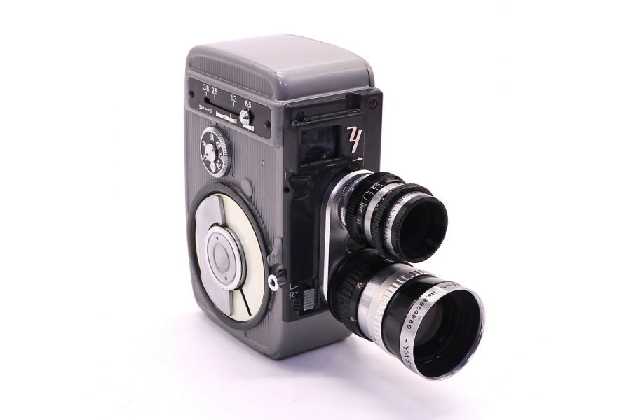 Двухобъективная кинокамера Yashica 8 T-2