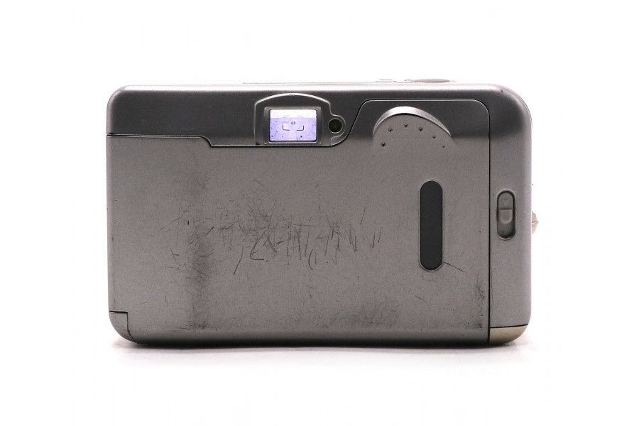 Винтажный плёночный фотоаппарат Praktica M60