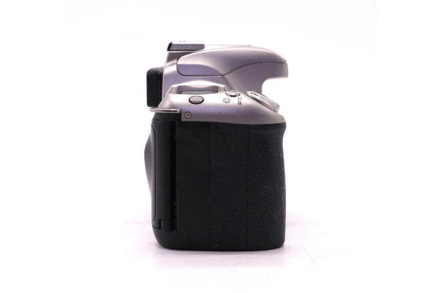 Фотокамера зеркальная Nikon F55 body неисправный