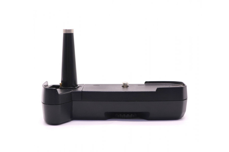 Батарейная ручка Minolta BP-200 пластиковая