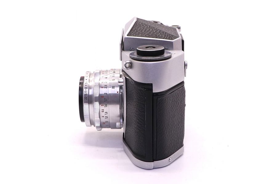 Фотоаппарат пленочный Exa 1a + Tessar 2.8/50