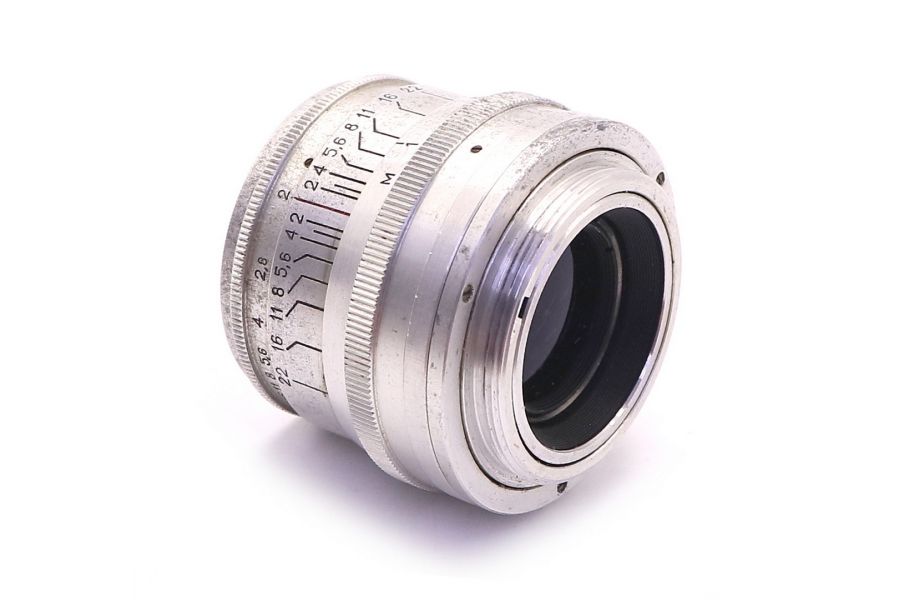 Советский светосильный объектив Юпитер-8 П 2/50