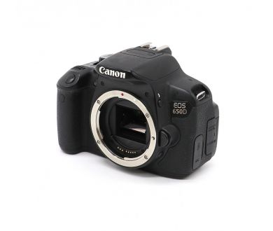 Камера Canon EOS 650D body (пробег 22000 кадров)