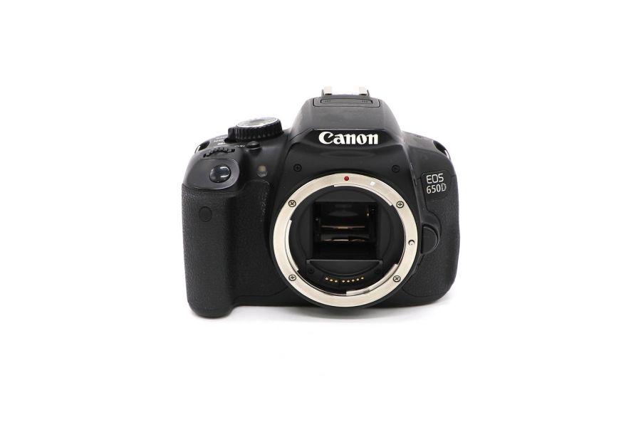 Камера Canon EOS 650D body (пробег 22000 кадров)