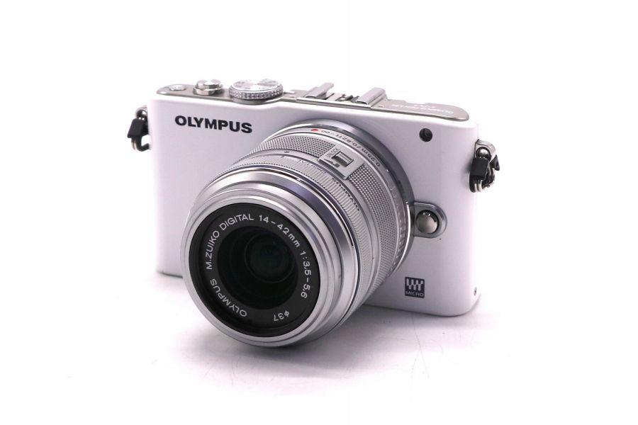 Olympus pen E-PL3 kit (пробег 3735 кадров)