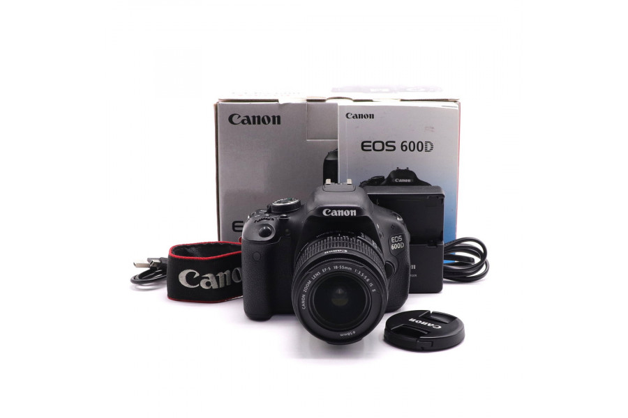 Canon EOS 600D kit в упаковке (пробег 14250 кадров)