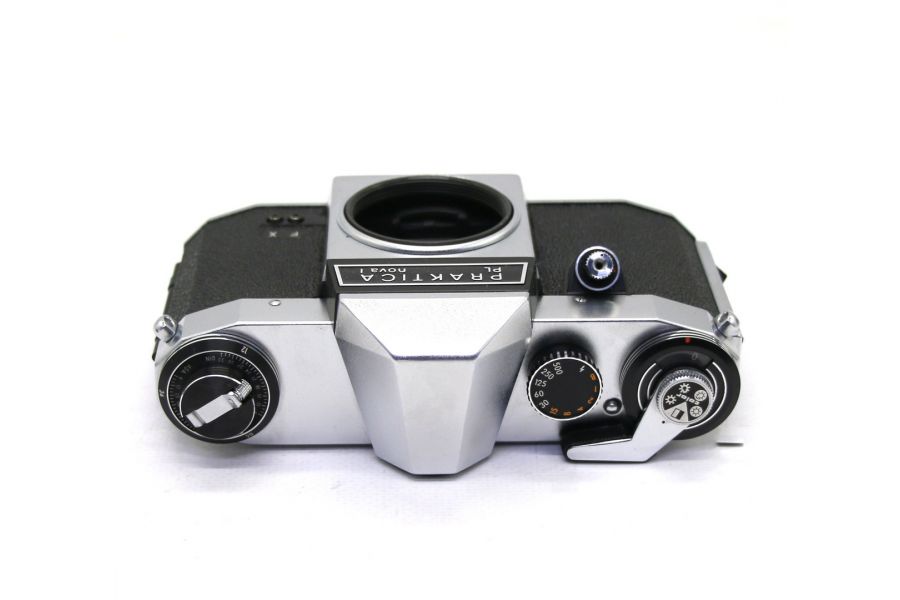 Praktica PL Nova l body б.