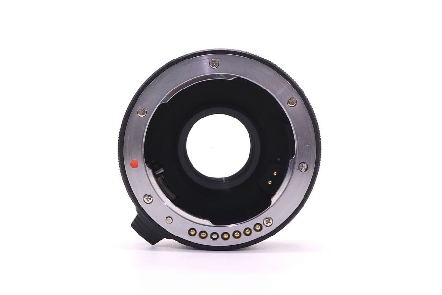 Телеконвертер HD Pentax-DA 1.4x AW AF Rear в упаковке